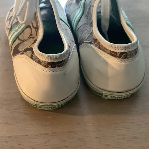 Coach  size 6B Foley sneaker  Vintage - Picture 9 of 9
